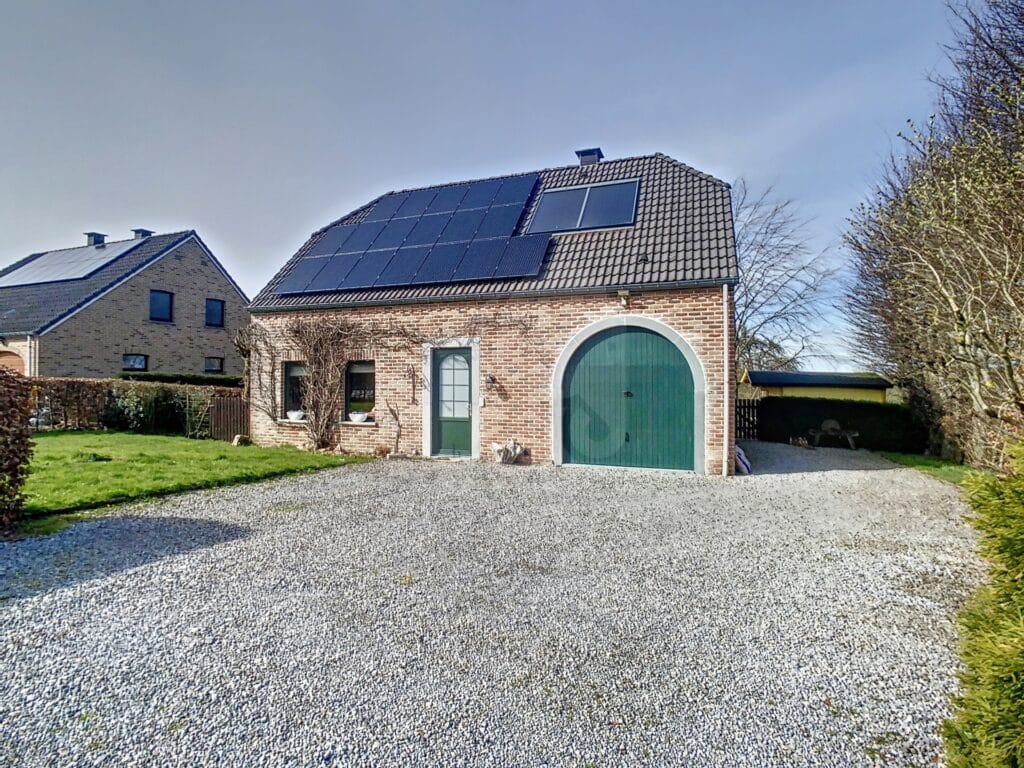 Belle villa de 4 chambres avec vue dégagée sur la campagne