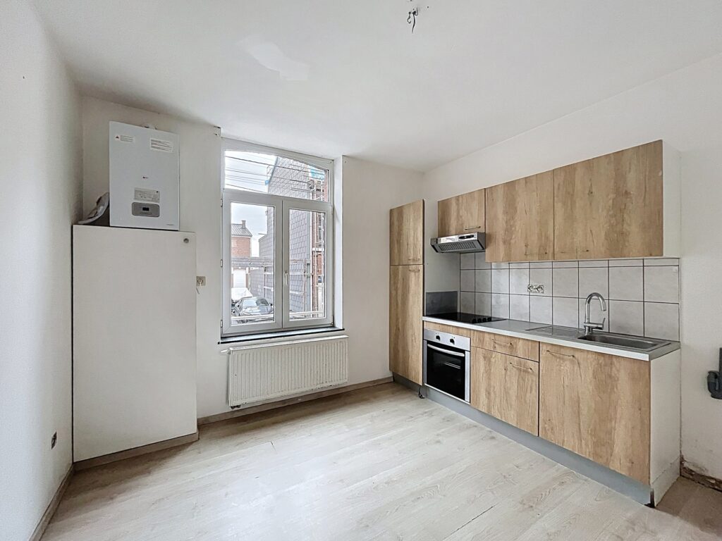 Appartement au rez de chaussée avec jardin
